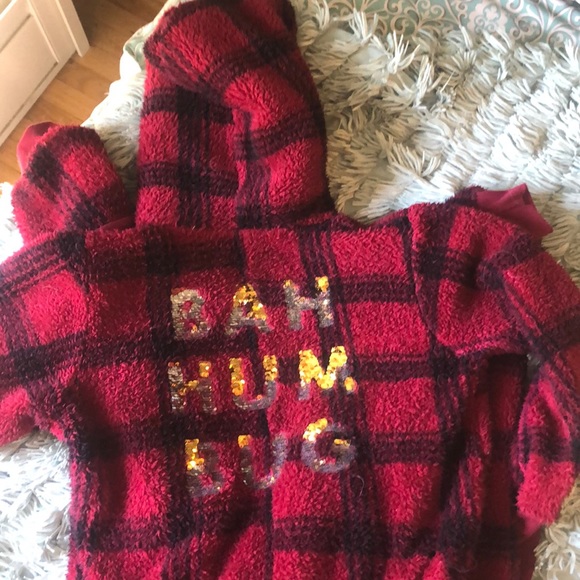 Women’s fuzzy zip up - Picture 3 of 4